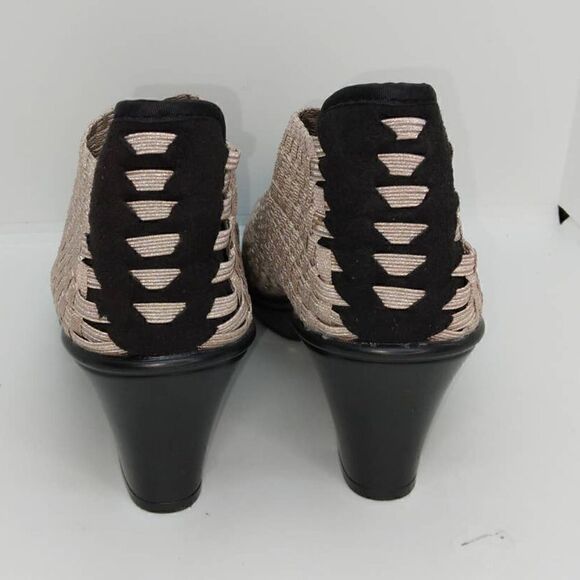 Bernie Mev NY NEW Designer Womens Open Toed Rose Silver Heels - sz. 9 BEAUTIFUL! - Picture 4 of 6